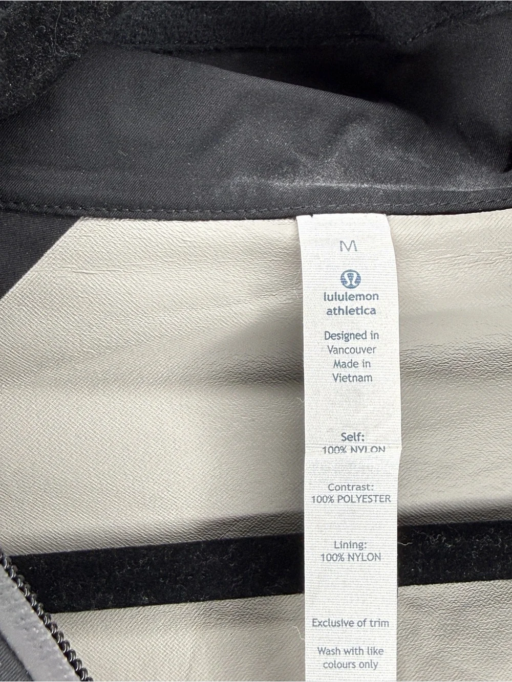 Lululemon Men’s Rain-jacket Black Waterproof Lightweight Versatile Sz M | EUC - Picture 4 of 5